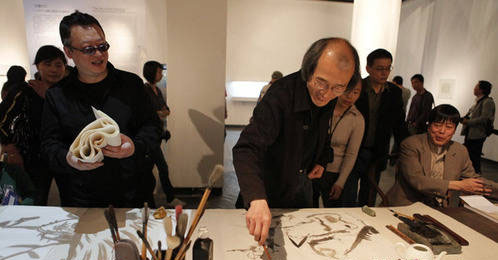 [創(chuàng)意設(shè)計(jì)]“水墨時(shí)代”2010上海新水墨藝術(shù)大展開(kāi)幕